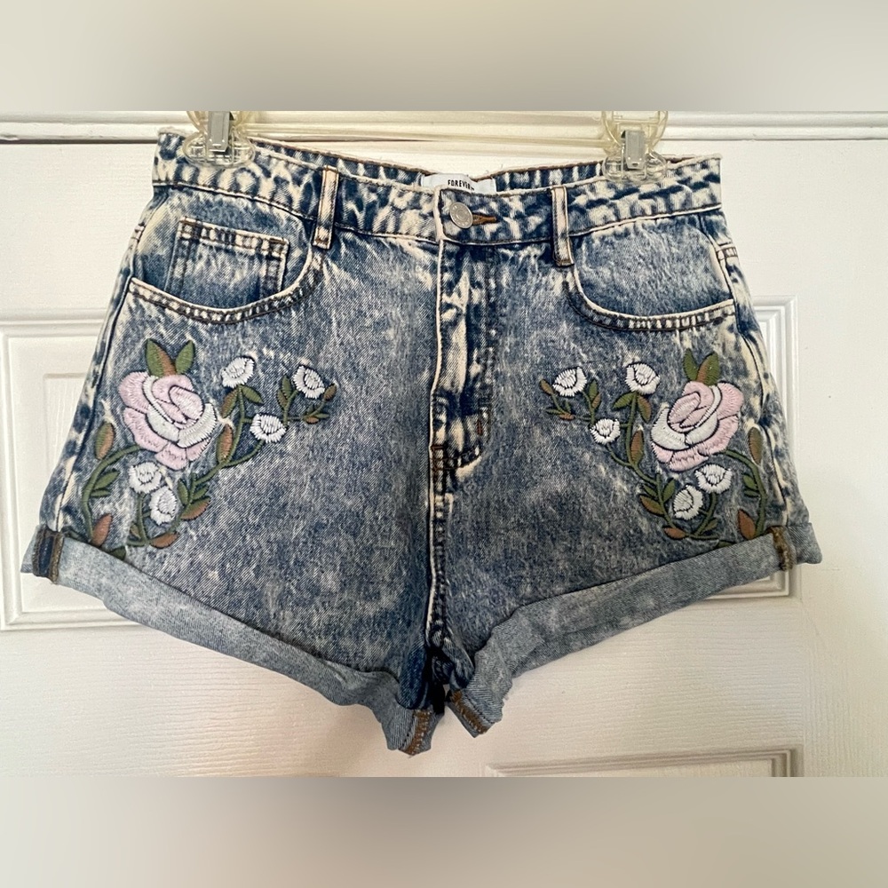 Forever 21 - Size 27 High Waisted Shorts with Light Pink Embroidered Roses
